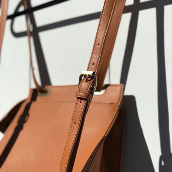 Street Level leather backpack - Picture 8 of 8